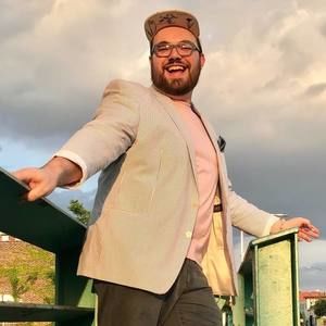 Meet your Posher, Elliott